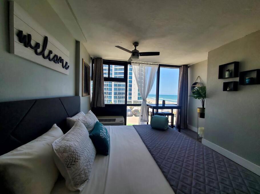 Cozy And Stylish Oceanview Studio On The Beach Daytona Beach Exterior photo