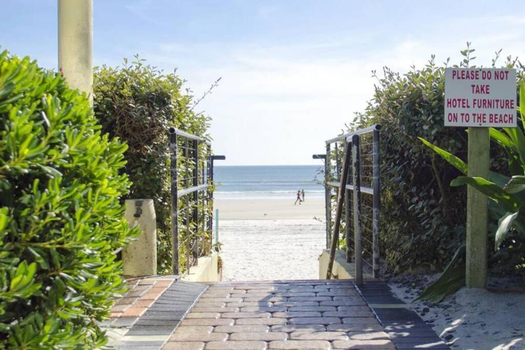 Cozy And Stylish Oceanview Studio On The Beach Daytona Beach Exterior photo