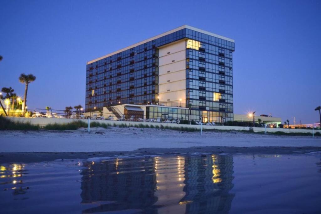 Cozy And Stylish Oceanview Studio On The Beach Daytona Beach Exterior photo